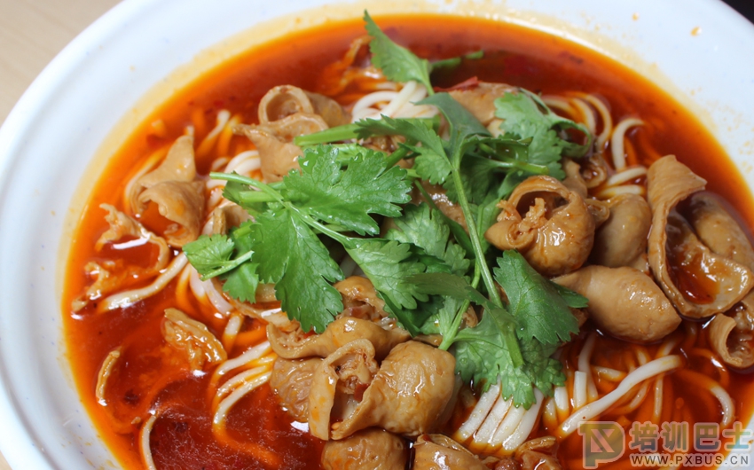 小面技术培训班：为你开启小面创业的精彩大门